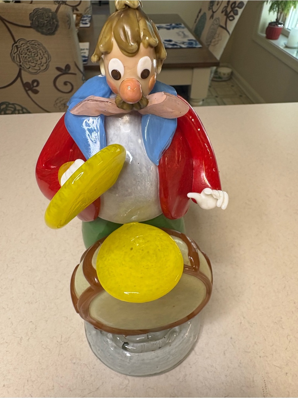 Vintage Bohemia Glass Figure DepictsA Musician Clown 1950’s-1960’s - Picture 2 of 6